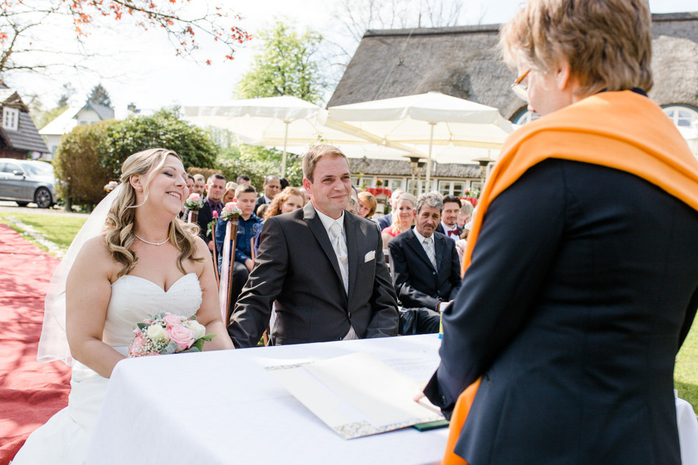 Hochzeitsfotograf in Duvenstedt im Hotel Alster Au